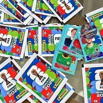 Kit com 10 Envelopes (70 Figurinhas) Panini Copa do Mundo FIFA 2026