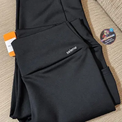Calça Legging Selene Realça Curvas
